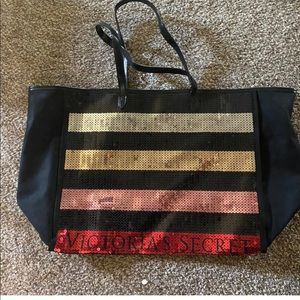 Victoria’s Secret tote bag never used